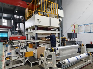 UD kangas ristikkäinen kone